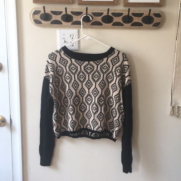 Forever 21 Sweaters - Sweater